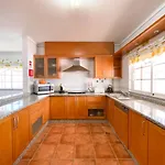 Spacious In Ideal For Families #1938