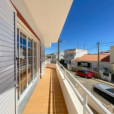 Spacious In Ideal For Families #1938