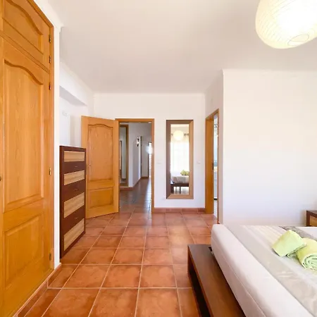 Spacious In Ideal For Families #1938