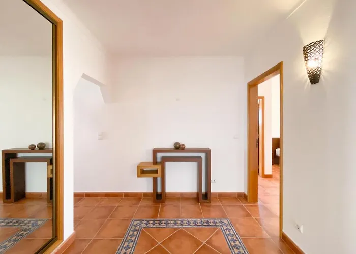 Appartement Spacious In Ideal For Families #1938 *