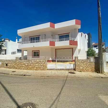 Spacious In Ideal For Families #1938 Appartement Portimão